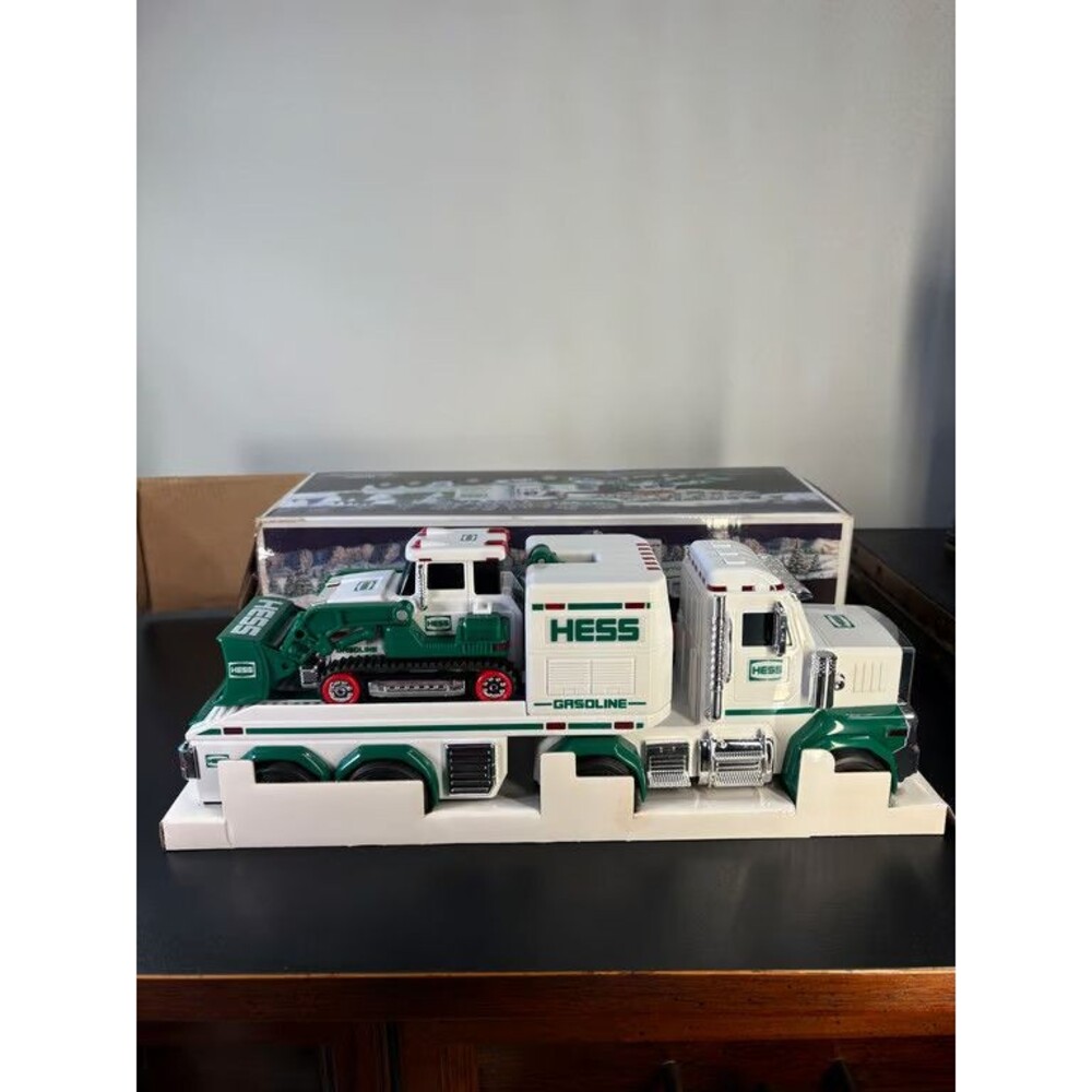 Hess Toy Truck and Tractor in Original Box Tracked Loader Lights Sounds